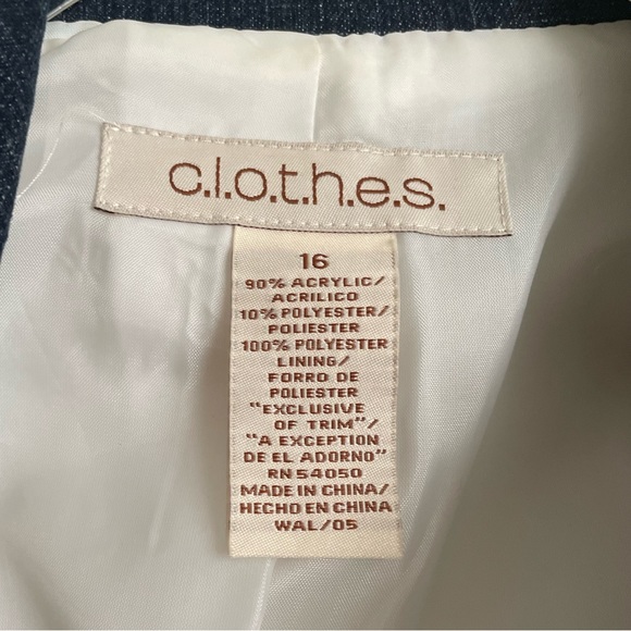 C.L.O.T.H.E.S Jean Jacket A blend of Polyester, Acrylic, trimmed in denim, Sz 16 - Picture 4 of 8
